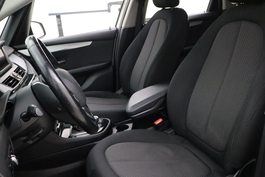 BMW 216 vaihtoauto
