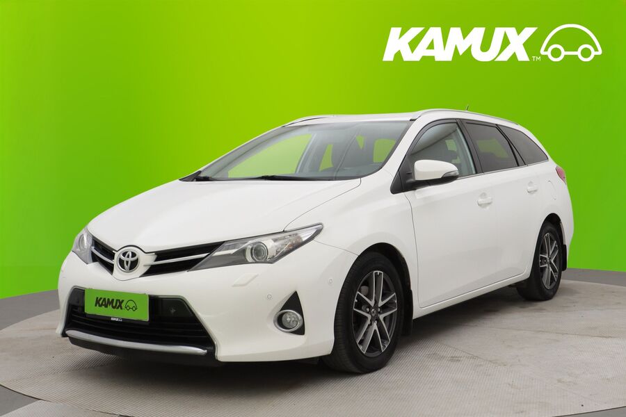 Toyota Auris vaihtoauto