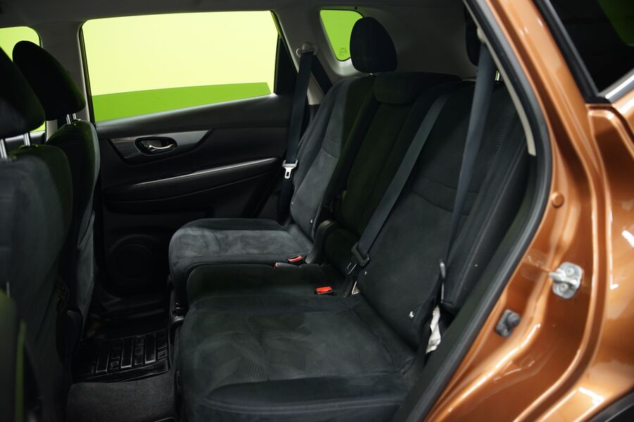 Nissan X-Trail vaihtoauto