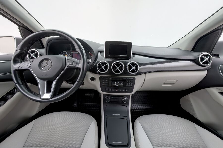 Mercedes-Benz B vaihtoauto