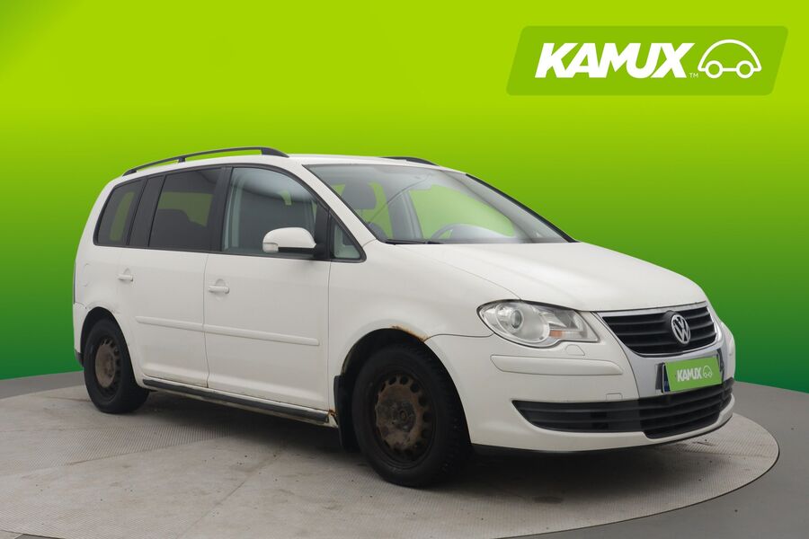 Volkswagen Touran vaihtoauto