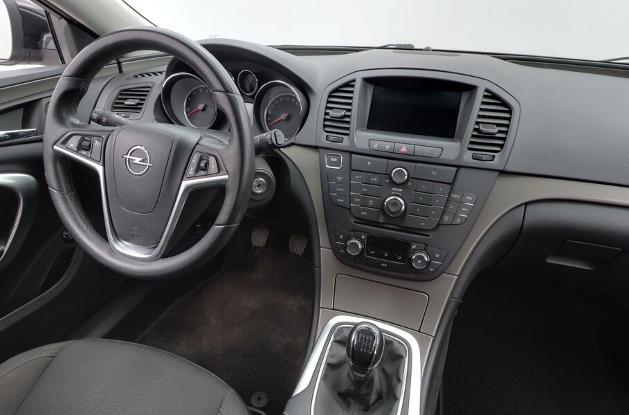 Opel Insignia vaihtoauto