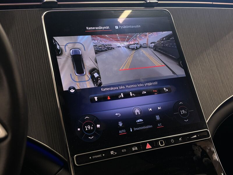 Mercedes-Benz EQE vaihtoauto