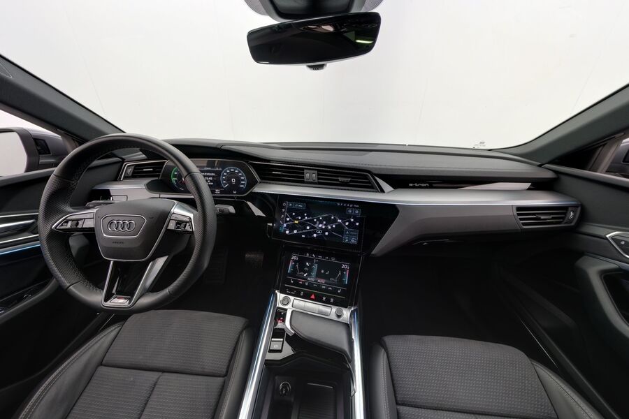 Audi e-tron vaihtoauto