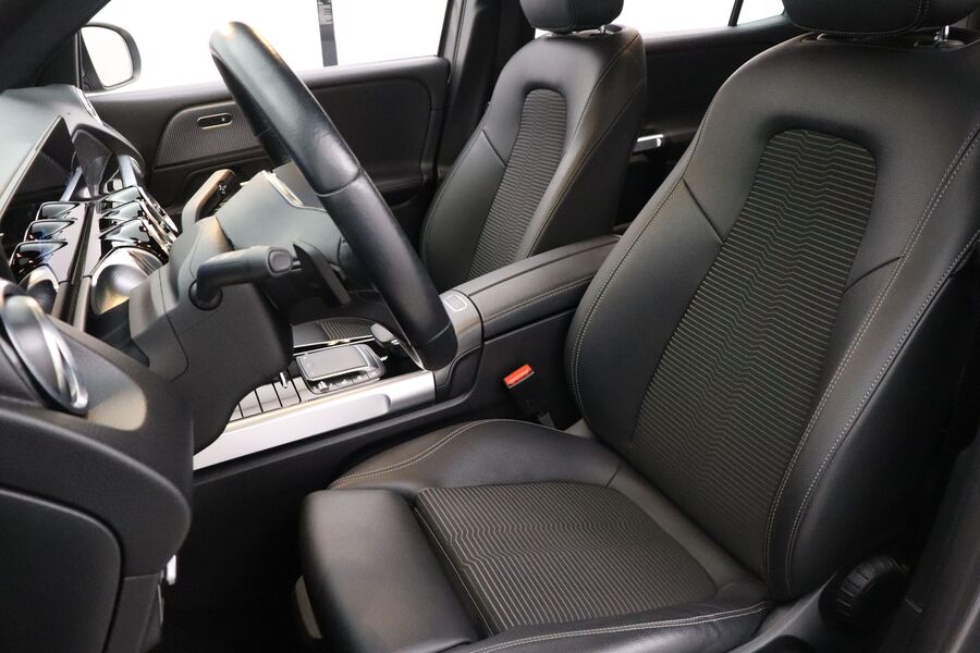 Mercedes-Benz EQB vaihtoauto