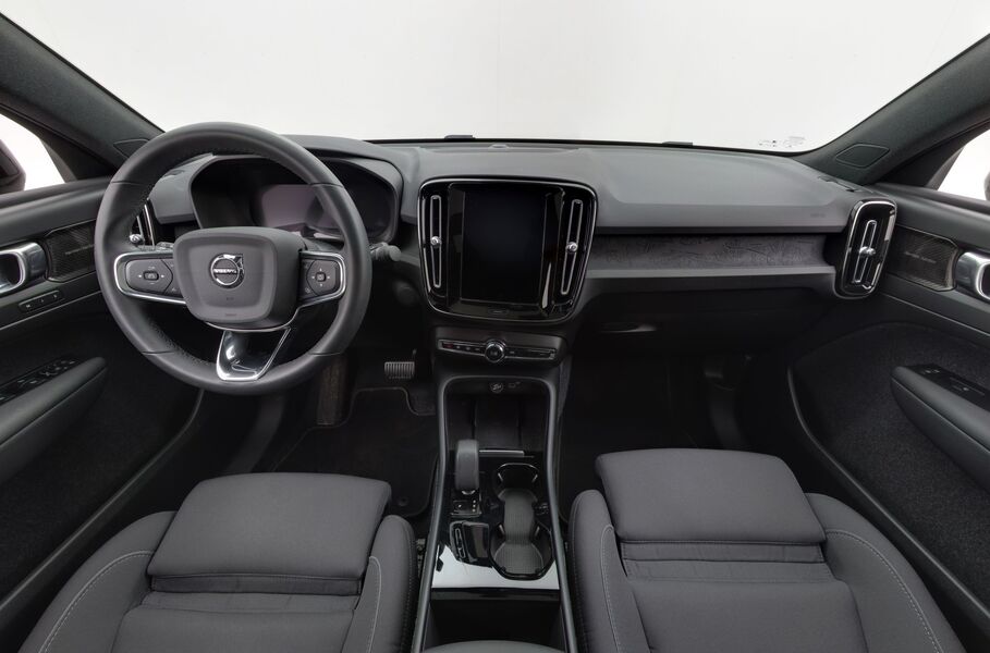 Volvo C40 vaihtoauto