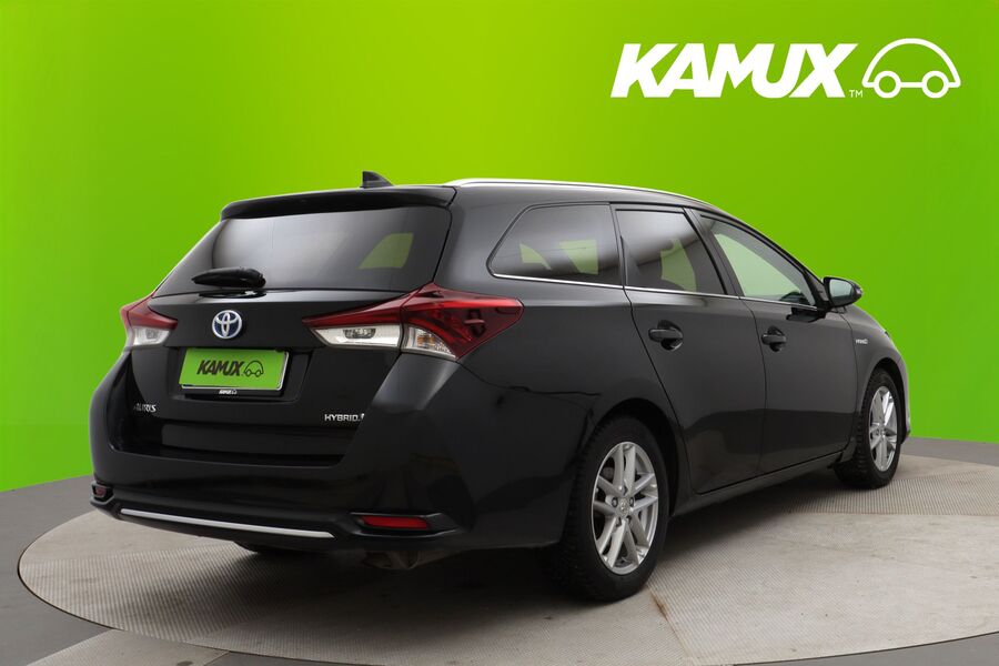 Toyota Auris vaihtoauto