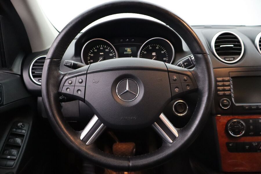 Mercedes-Benz ML vaihtoauto