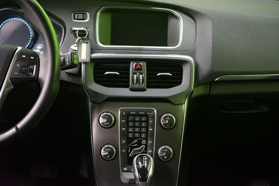 Volvo V40 vaihtoauto