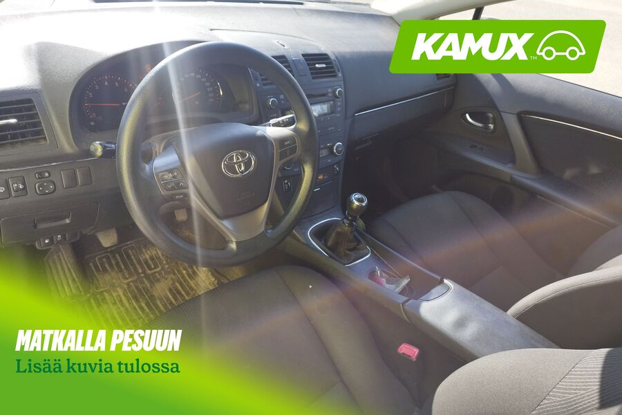 Toyota Avensis vaihtoauto