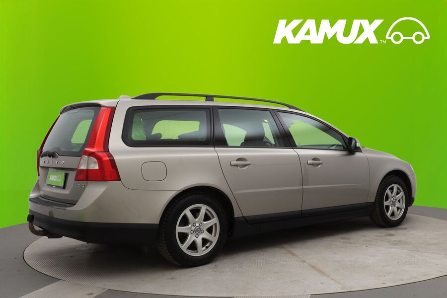Volvo V70 vaihtoauto