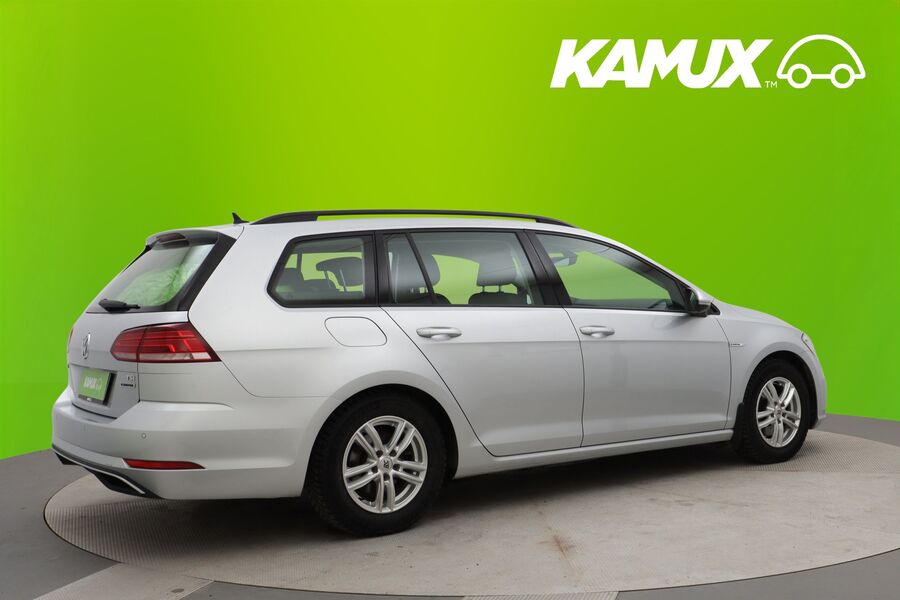 Volkswagen Golf vaihtoauto