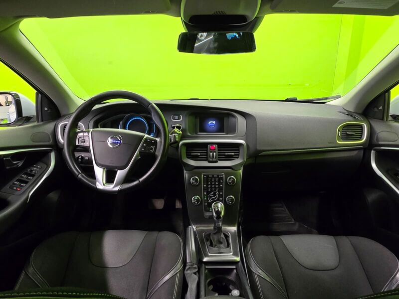 Volvo V40 vaihtoauto