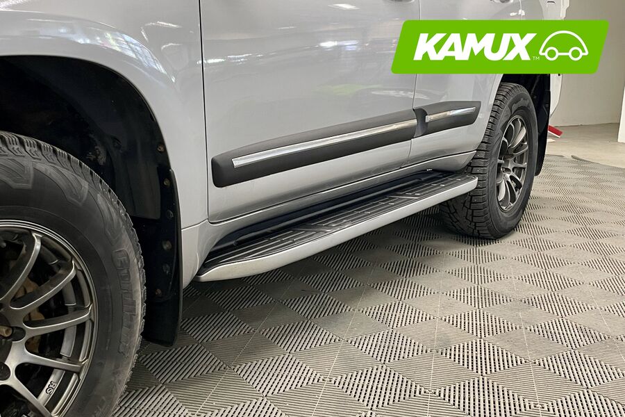 Toyota Land Cruiser vaihtoauto