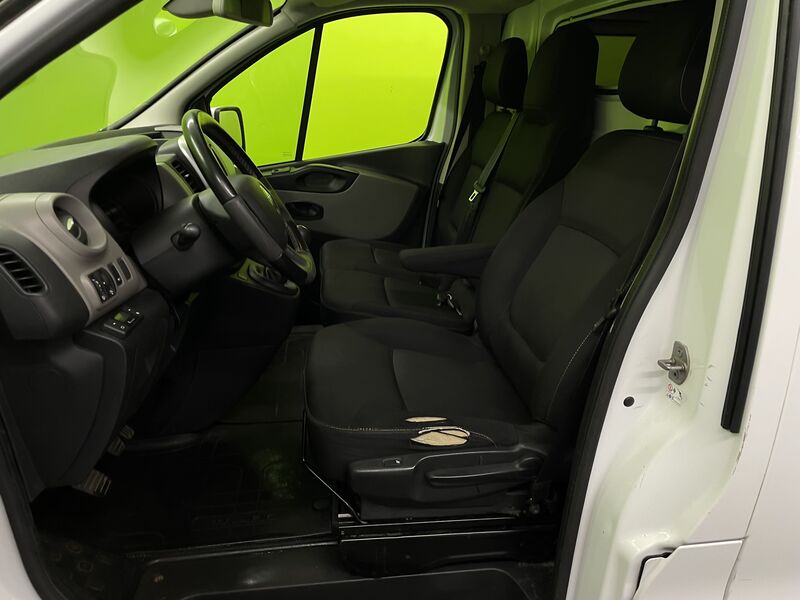 Renault Trafic vaihtoauto