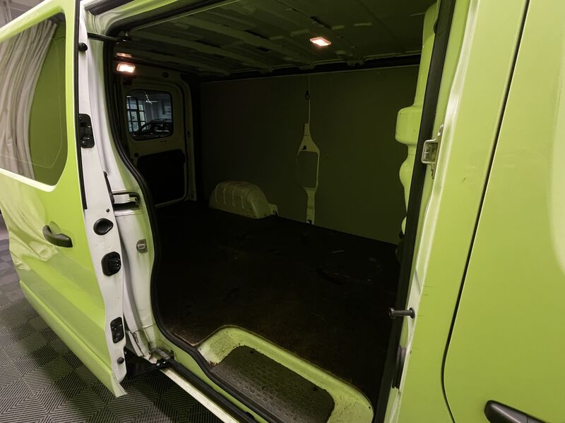 Renault Trafic vaihtoauto