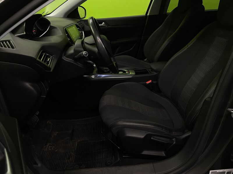 Peugeot 308 vaihtoauto