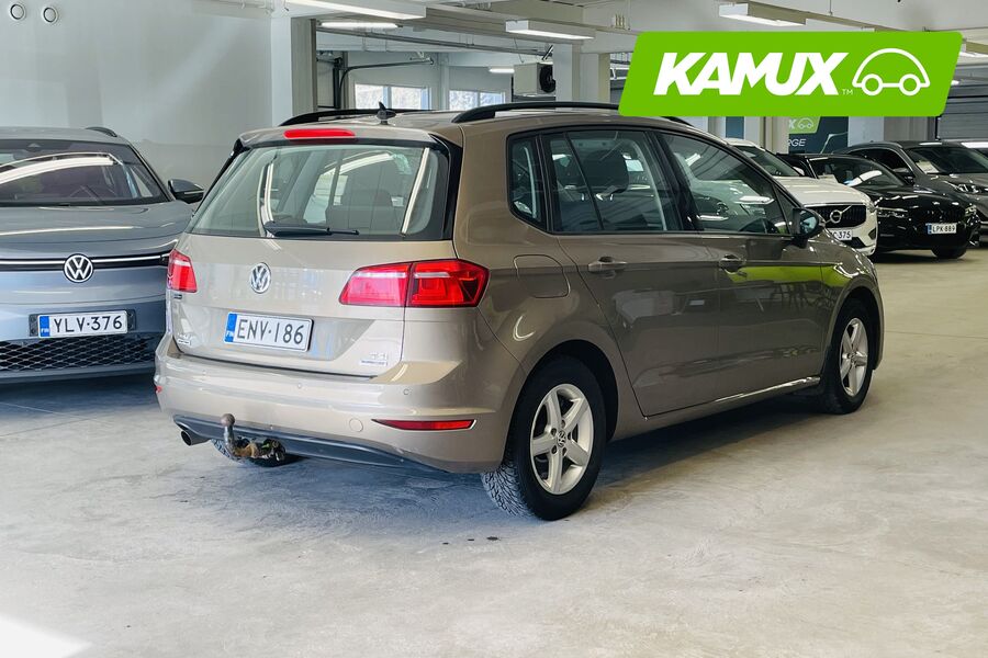 Volkswagen Golf Sportsvan vaihtoauto