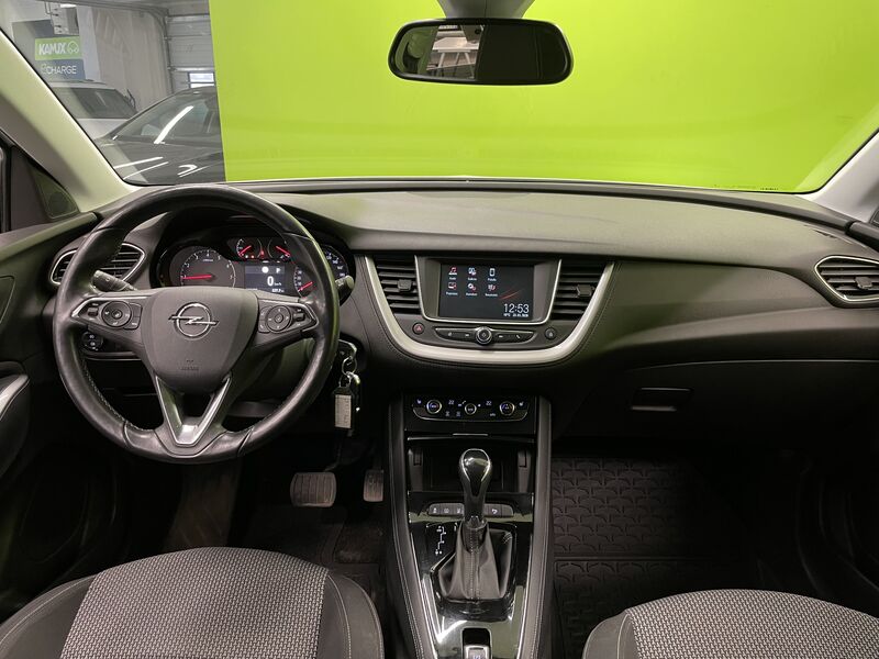 Opel Grandland X vaihtoauto