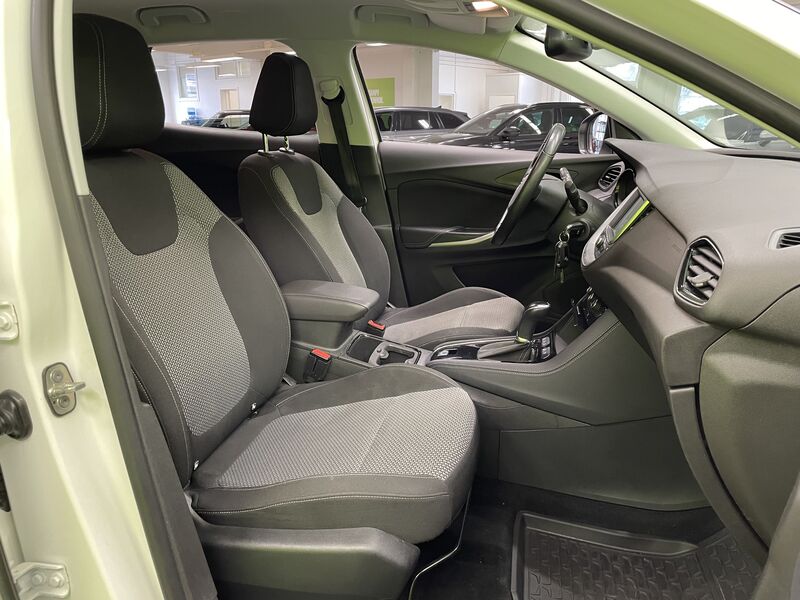 Opel Grandland X vaihtoauto