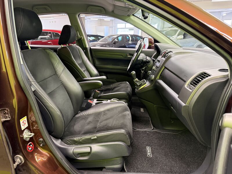 Honda CR-V vaihtoauto