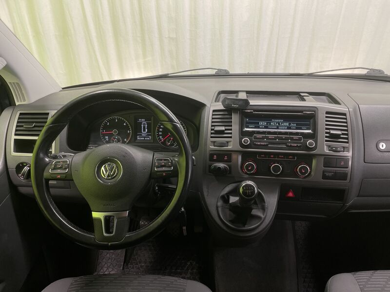 Volkswagen Multivan vaihtoauto