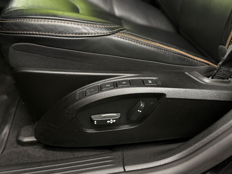 Volvo V40 Cross Country vaihtoauto