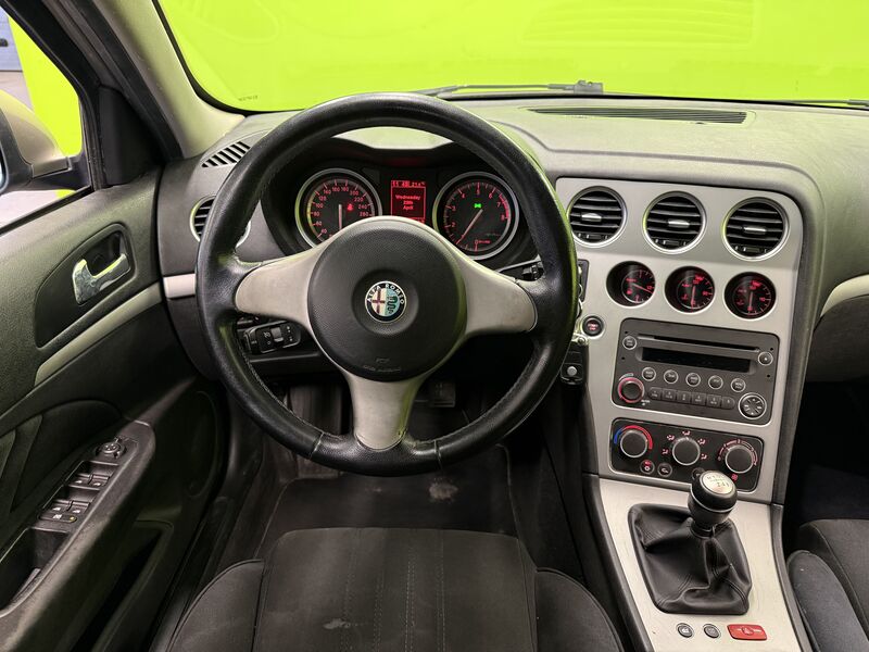 Alfa Romeo 159 vaihtoauto