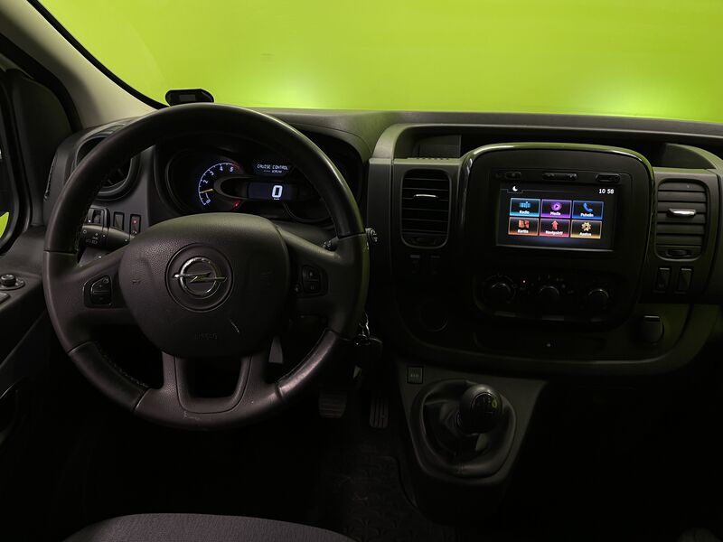 Opel Vivaro vaihtoauto