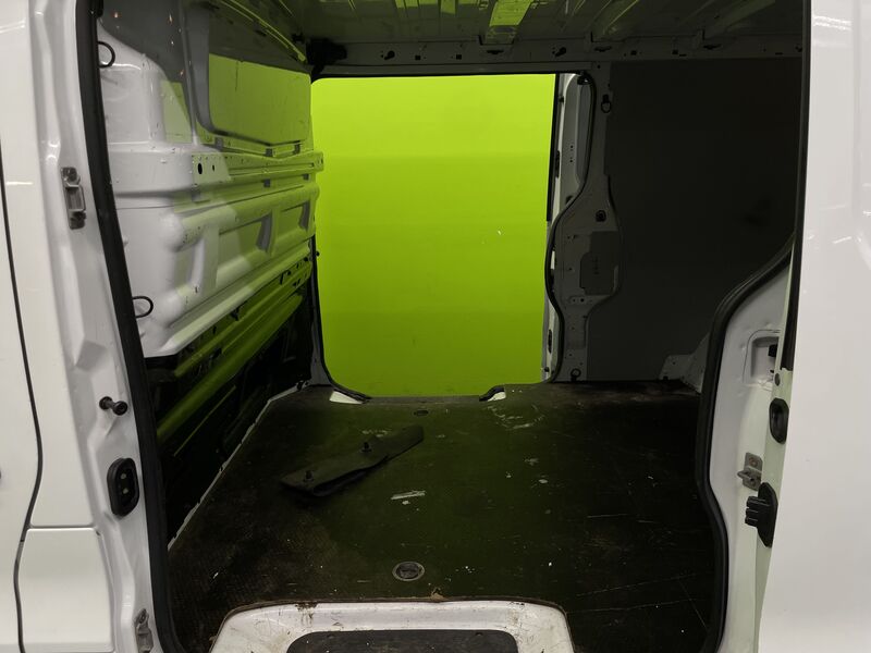 Opel Vivaro vaihtoauto