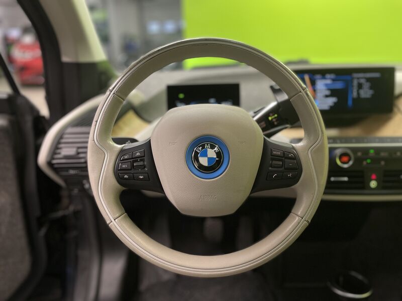 BMW i3 vaihtoauto