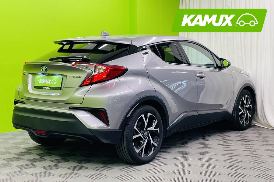 Toyota C-HR vaihtoauto