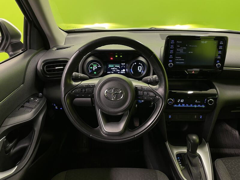 Toyota Yaris Cross vaihtoauto