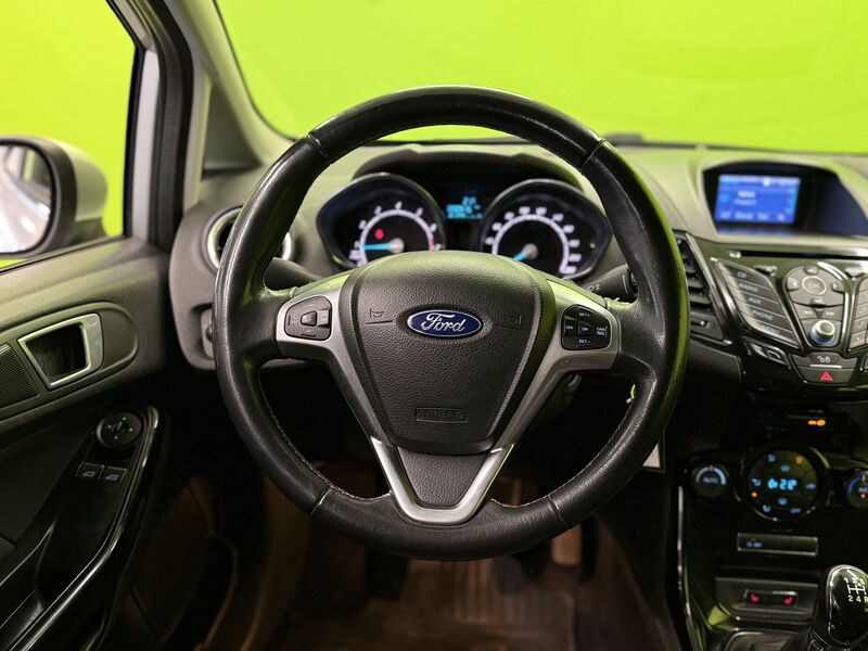Ford Fiesta vaihtoauto