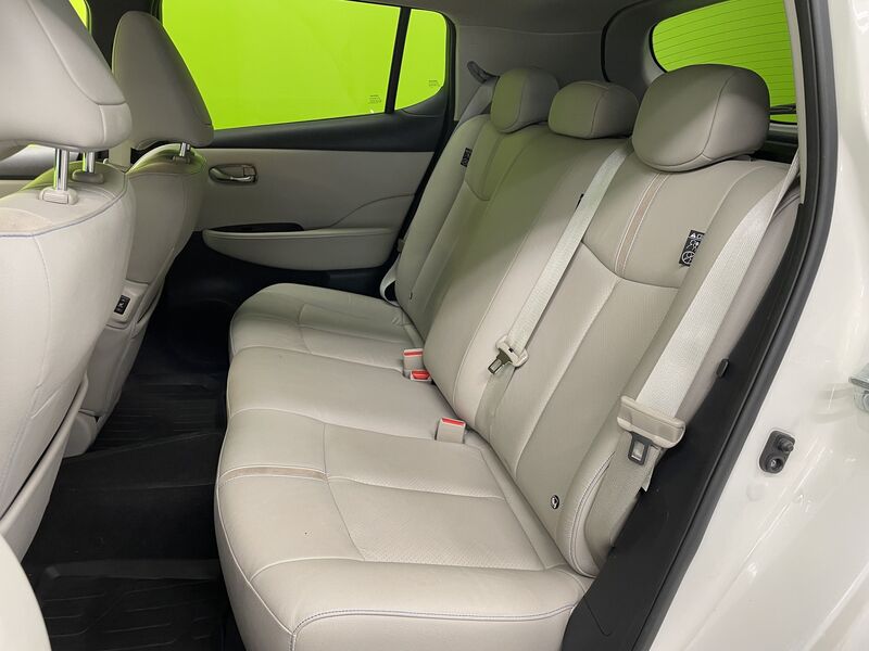 Nissan Leaf vaihtoauto