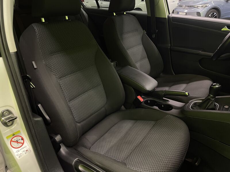 Volkswagen Jetta vaihtoauto