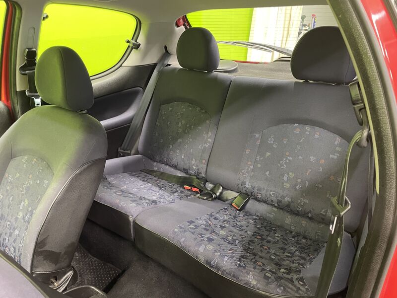 Peugeot 206 vaihtoauto