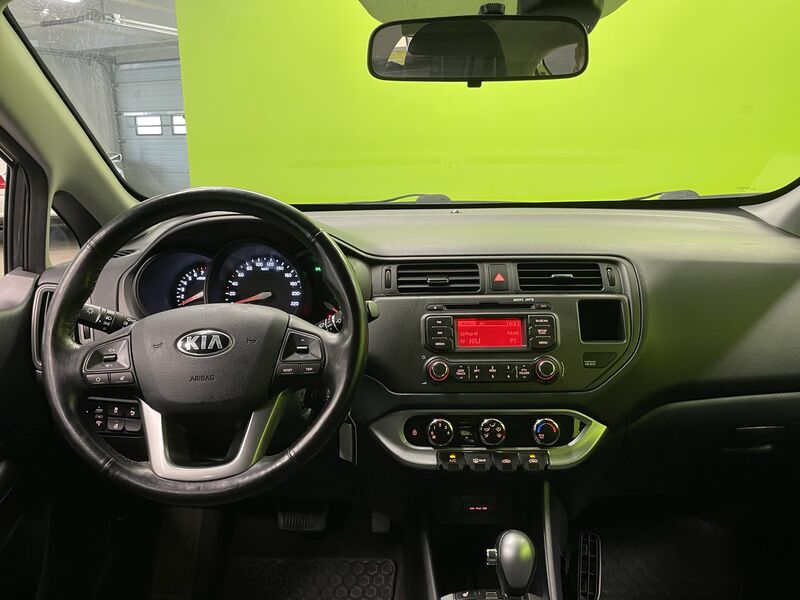 Kia Rio vaihtoauto