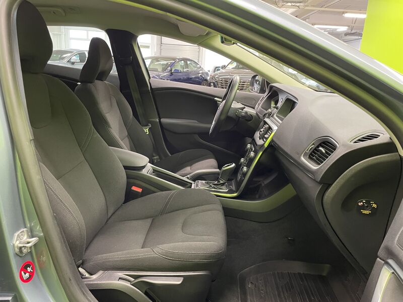 Volvo V40 vaihtoauto