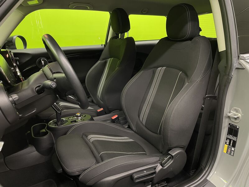 Mini Cooper vaihtoauto