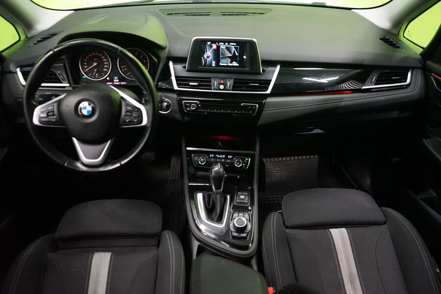 BMW 218 vaihtoauto
