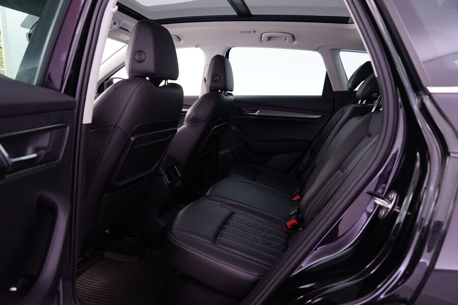 Skoda Karoq vaihtoauto