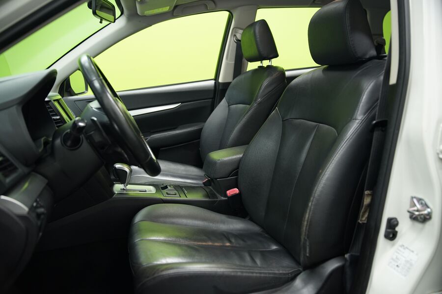 Subaru Outback vaihtoauto