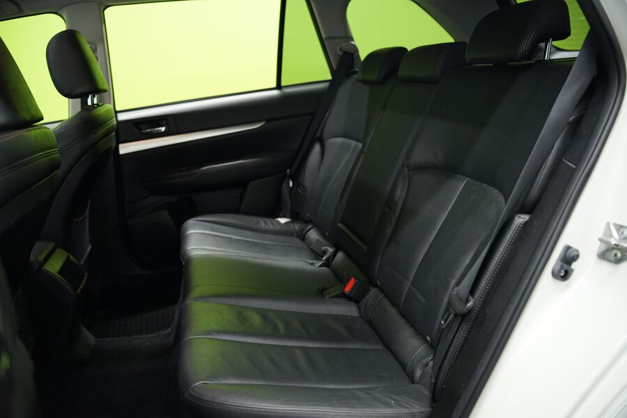 Subaru Outback vaihtoauto