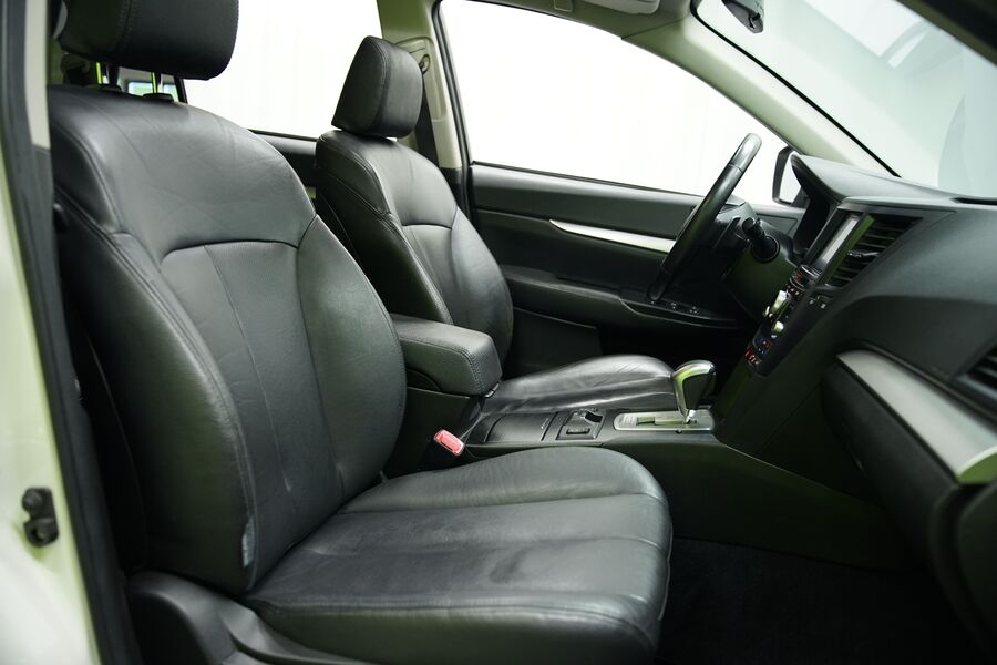 Subaru Outback vaihtoauto