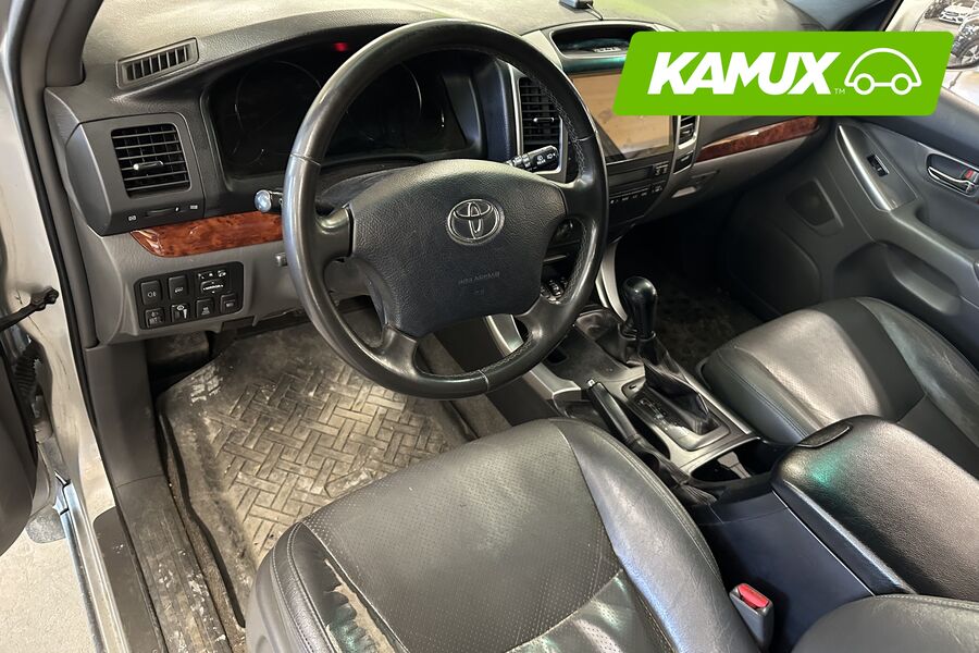 Toyota Land Cruiser vaihtoauto