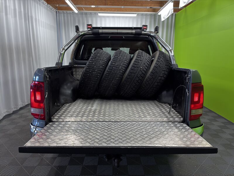 Volkswagen Amarok vaihtoauto