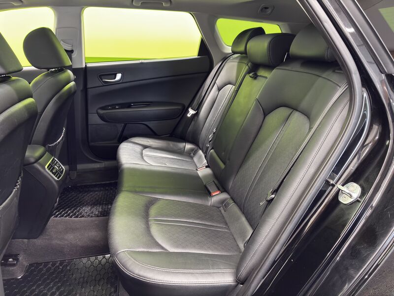 Kia Optima vaihtoauto