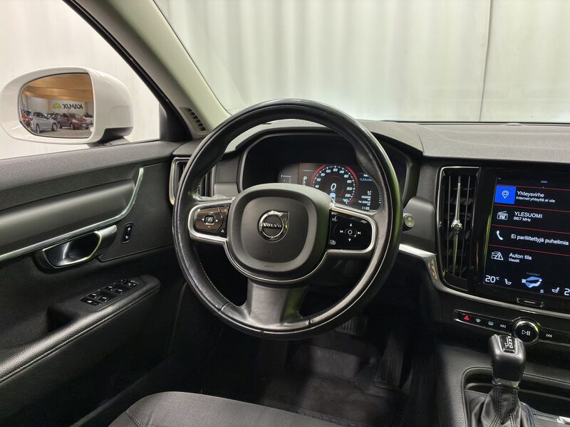 Volvo V90 Cross Country vaihtoauto