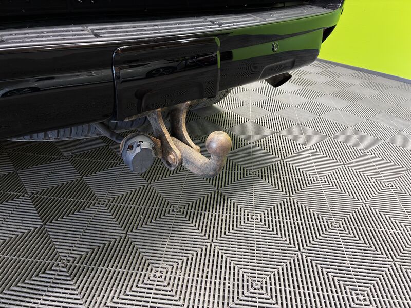 Toyota Land Cruiser vaihtoauto